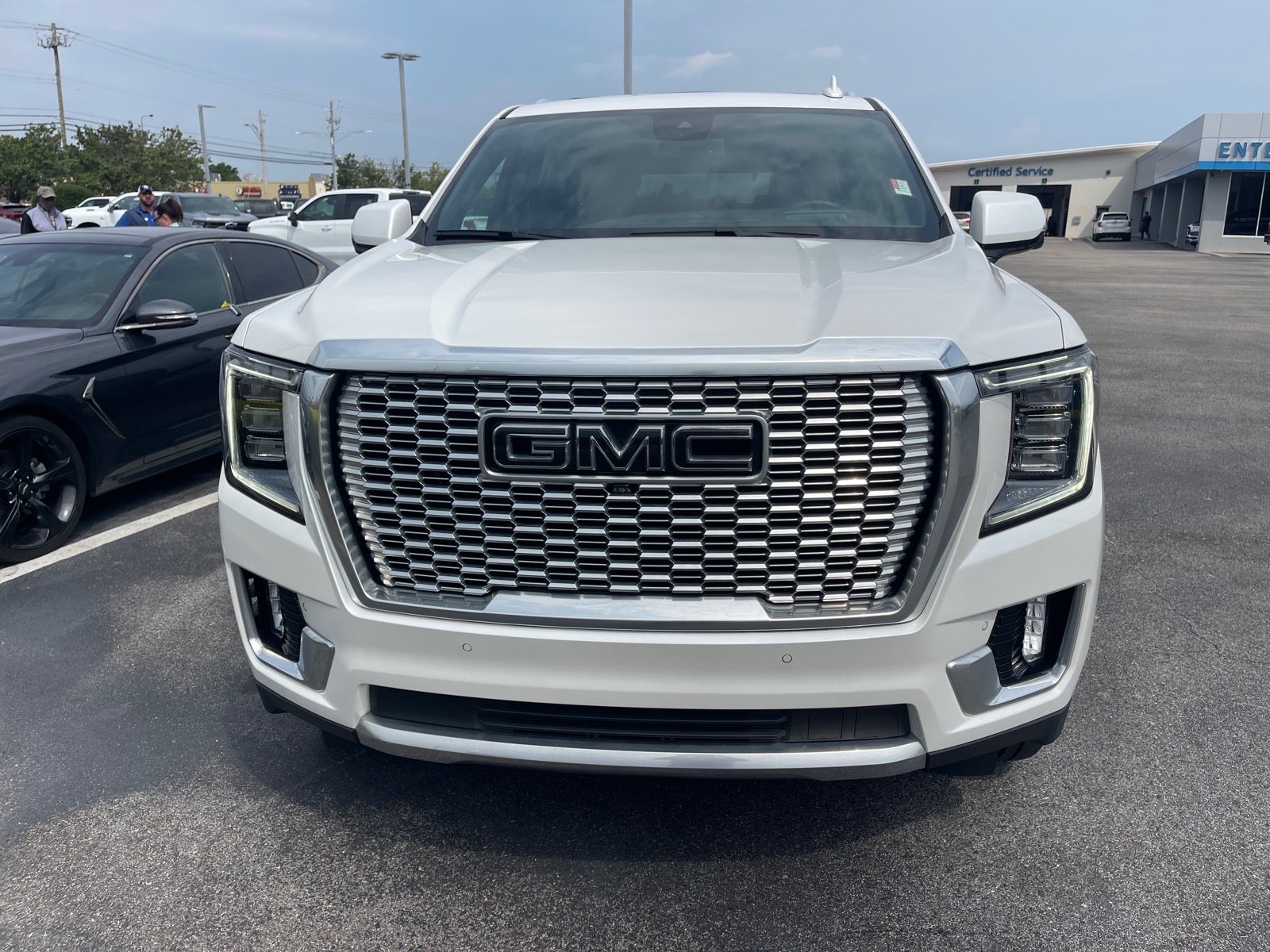2023 GMC Yukon Denali