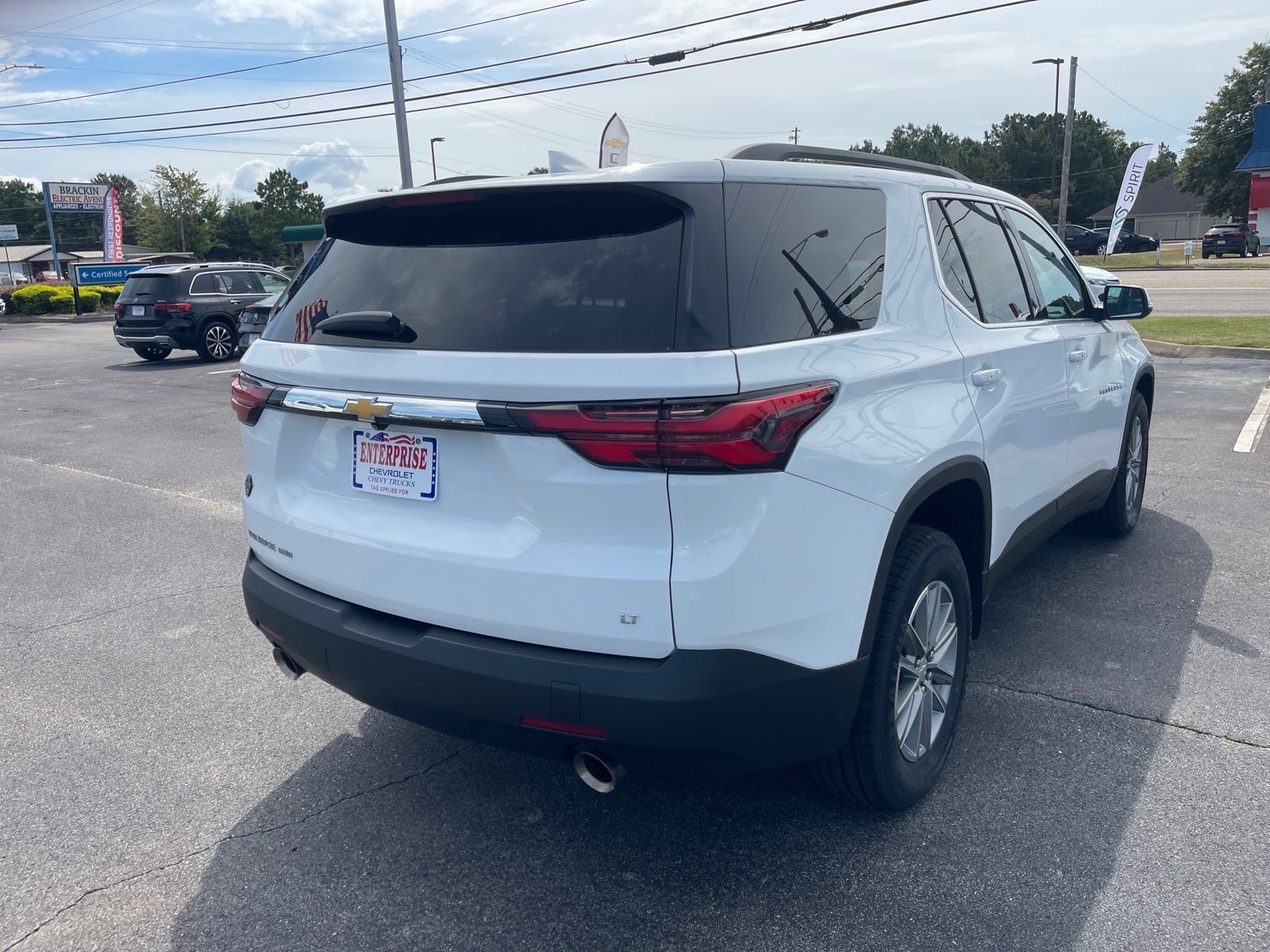2023 Chevrolet Traverse LT Cloth