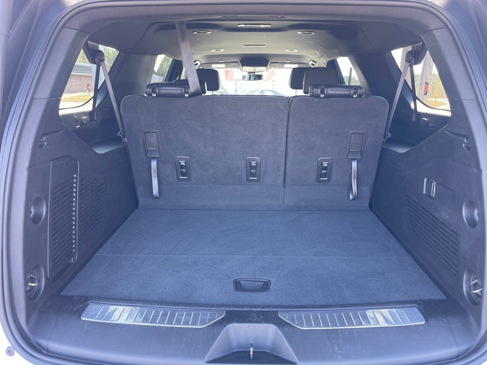 2023 Chevrolet Suburban Z71