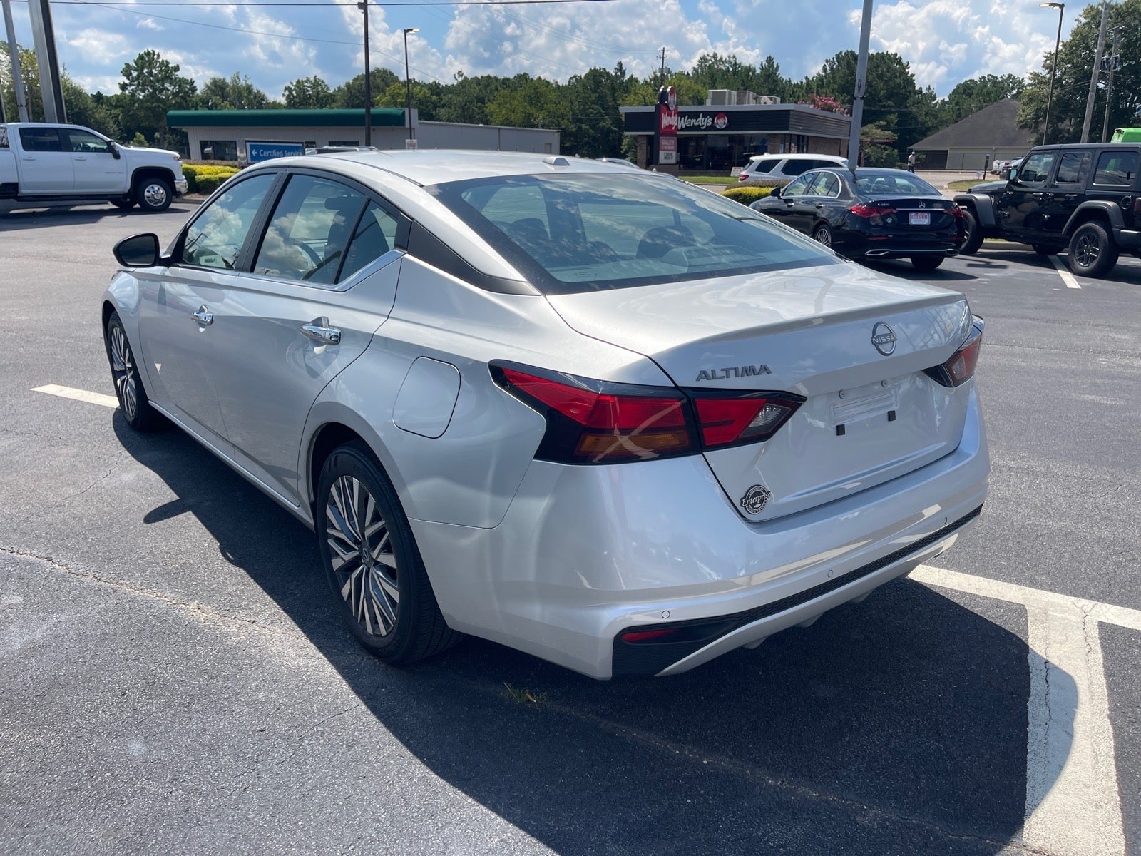2025 Nissan Altima SV