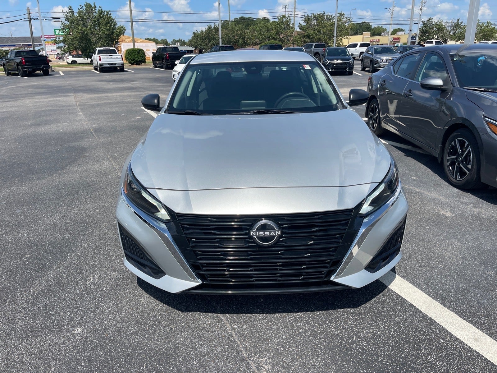 2025 Nissan Altima SV
