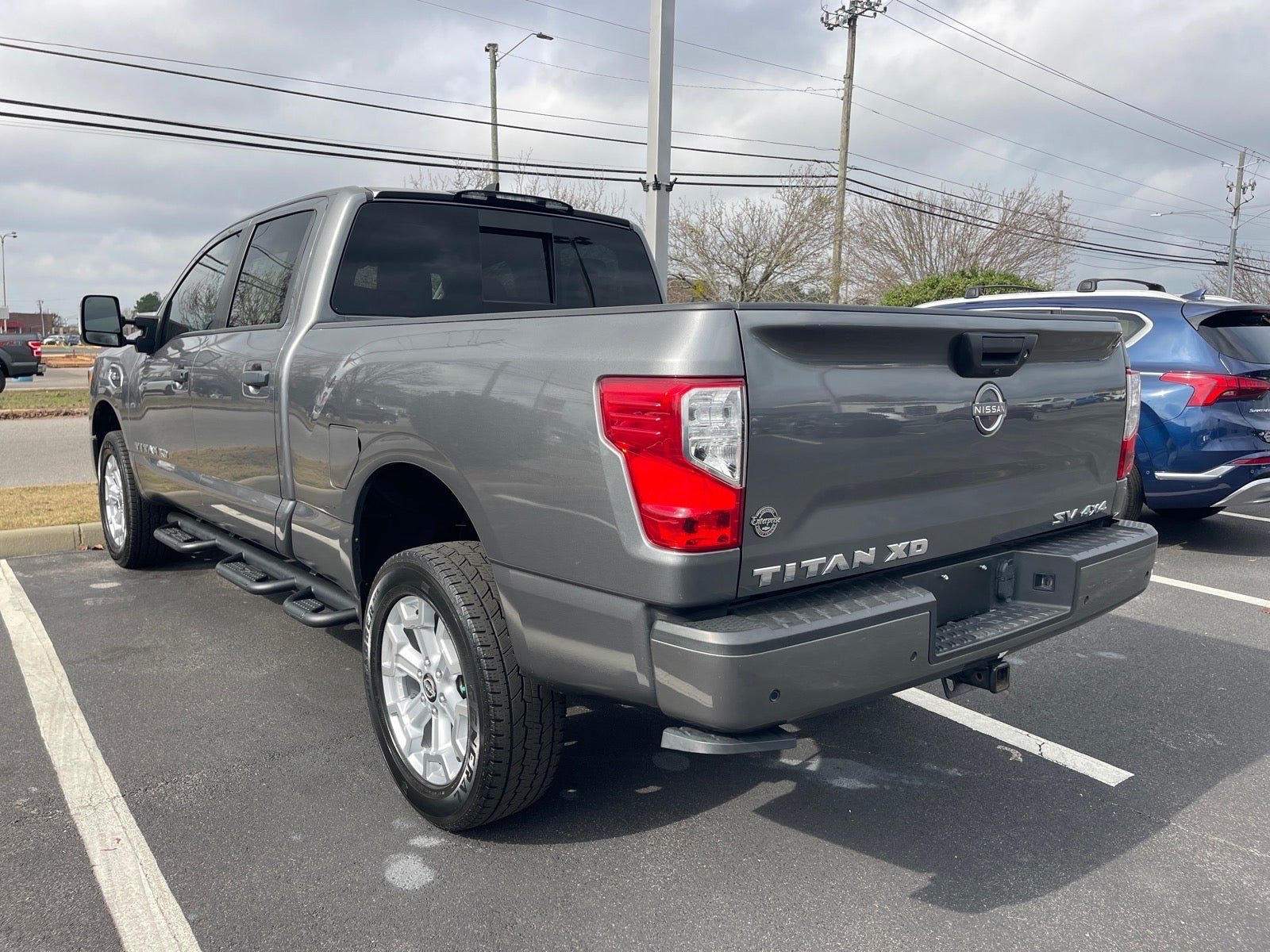 2024 Nissan Titan XD SV