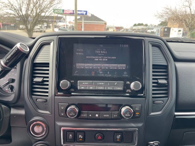 2024 Nissan Titan XD SV