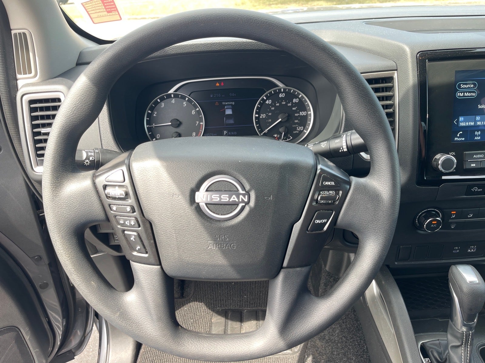 2024 Nissan Frontier SV