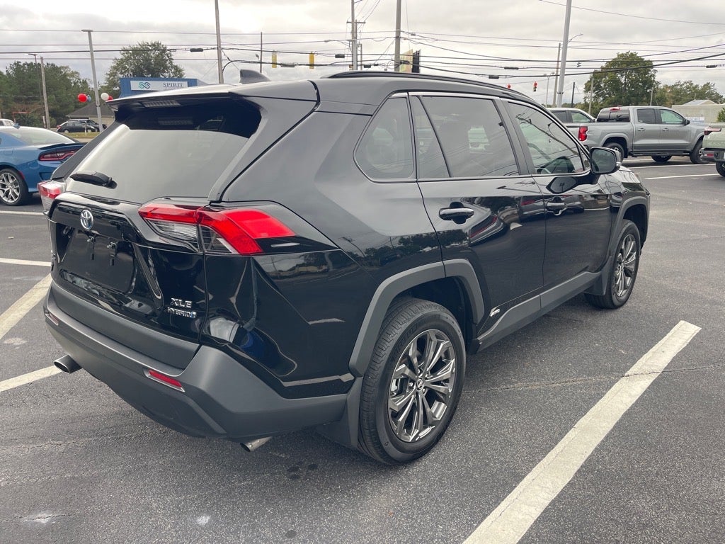 2024 Toyota RAV4 Hybrid XLE Premium