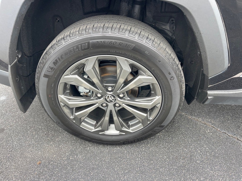 2024 Toyota RAV4 Hybrid XLE Premium