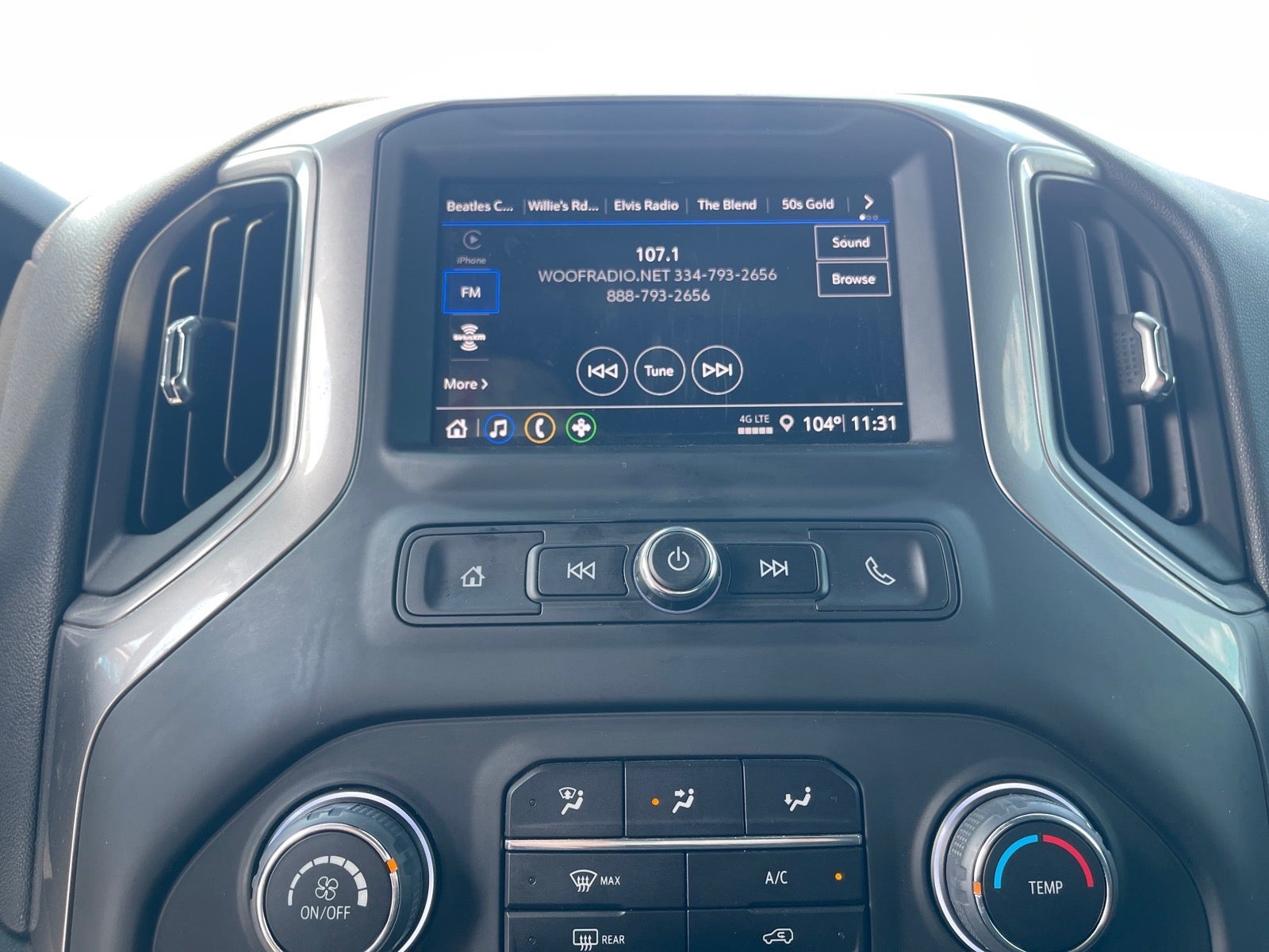 2024 Chevrolet Silverado 1500 Custom