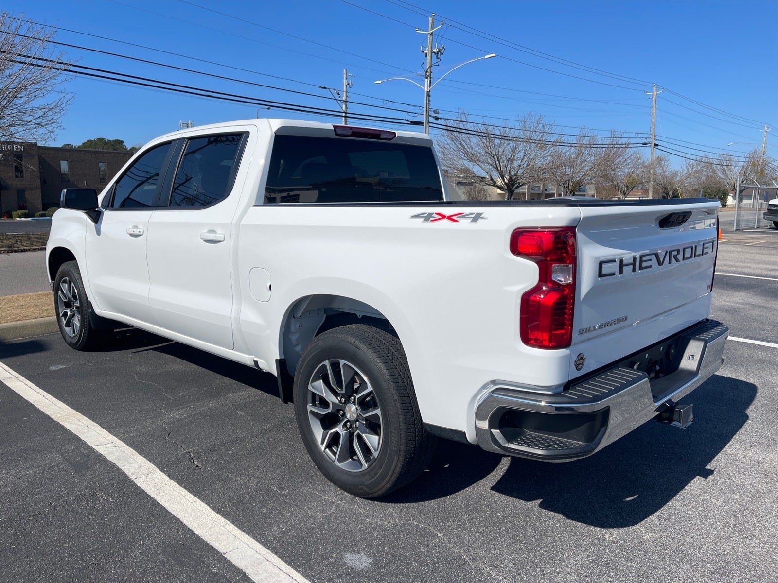 2024 Chevrolet Silverado 1500 LT (2FL)