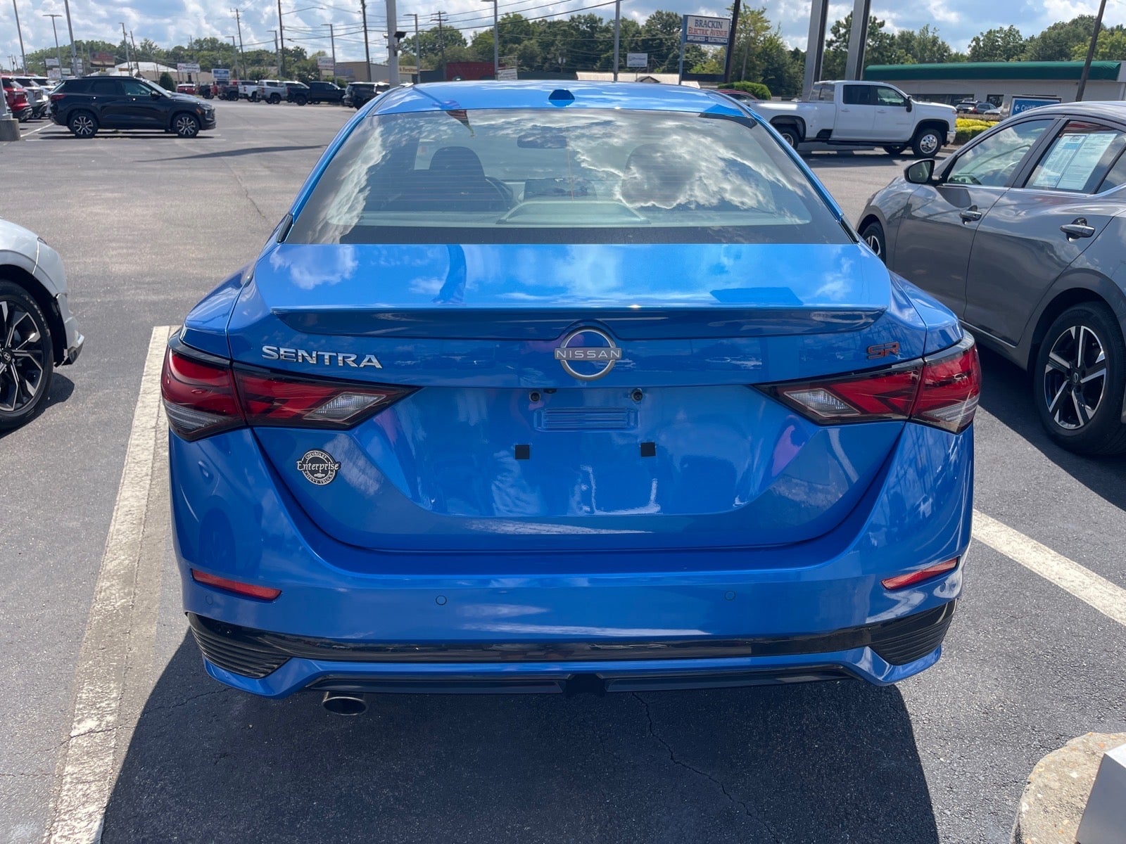 2025 Nissan Sentra SR