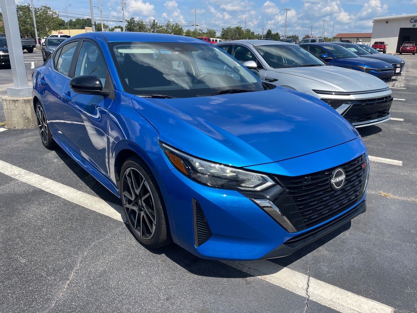 2025 Nissan Sentra SR