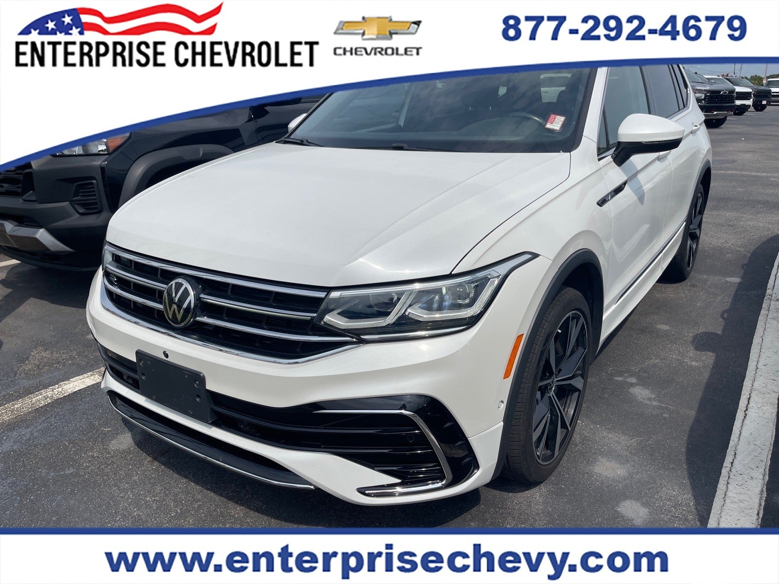 2023 Volkswagen Tiguan SEL R-Line