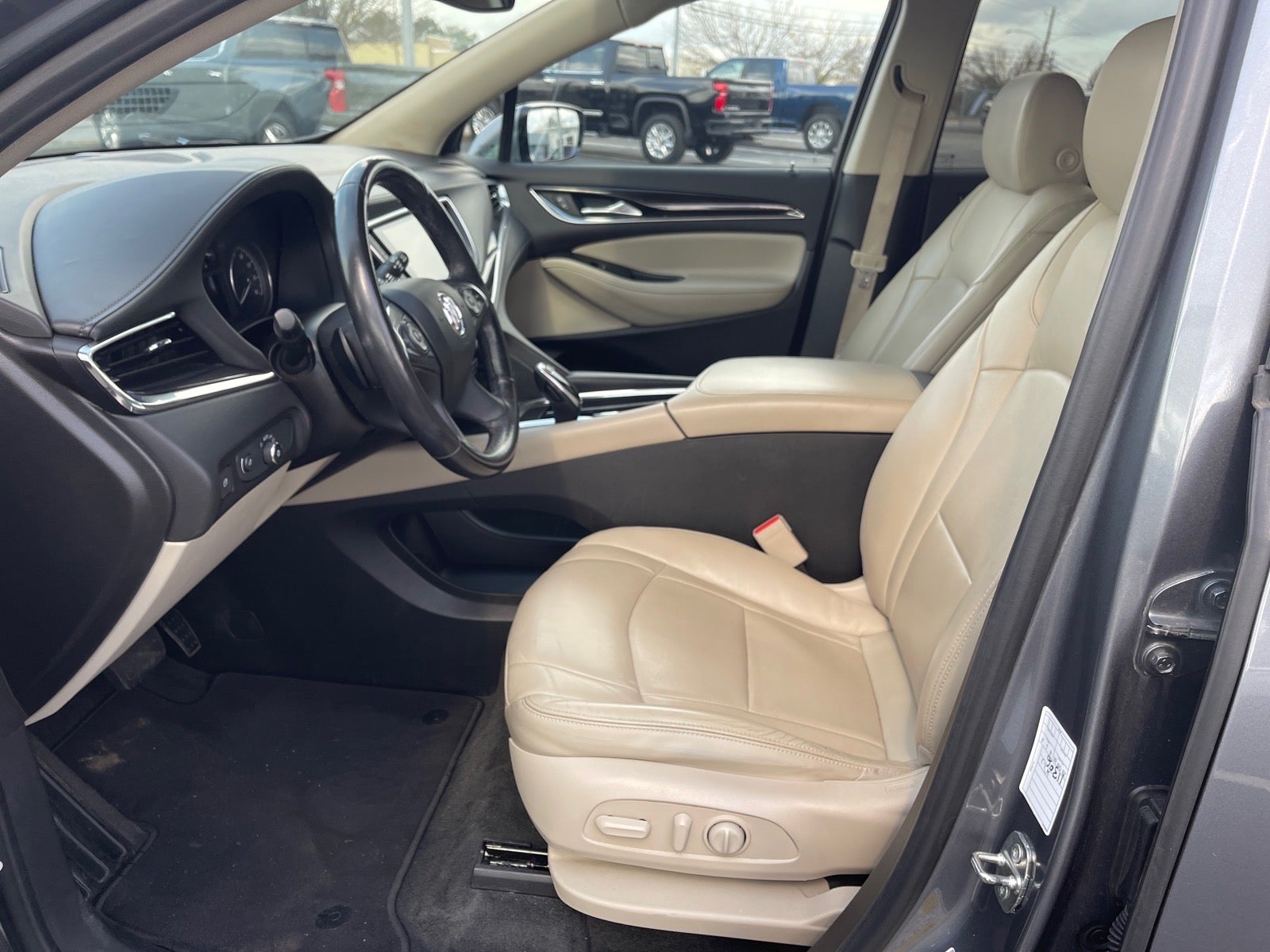 2021 Buick Enclave Essence