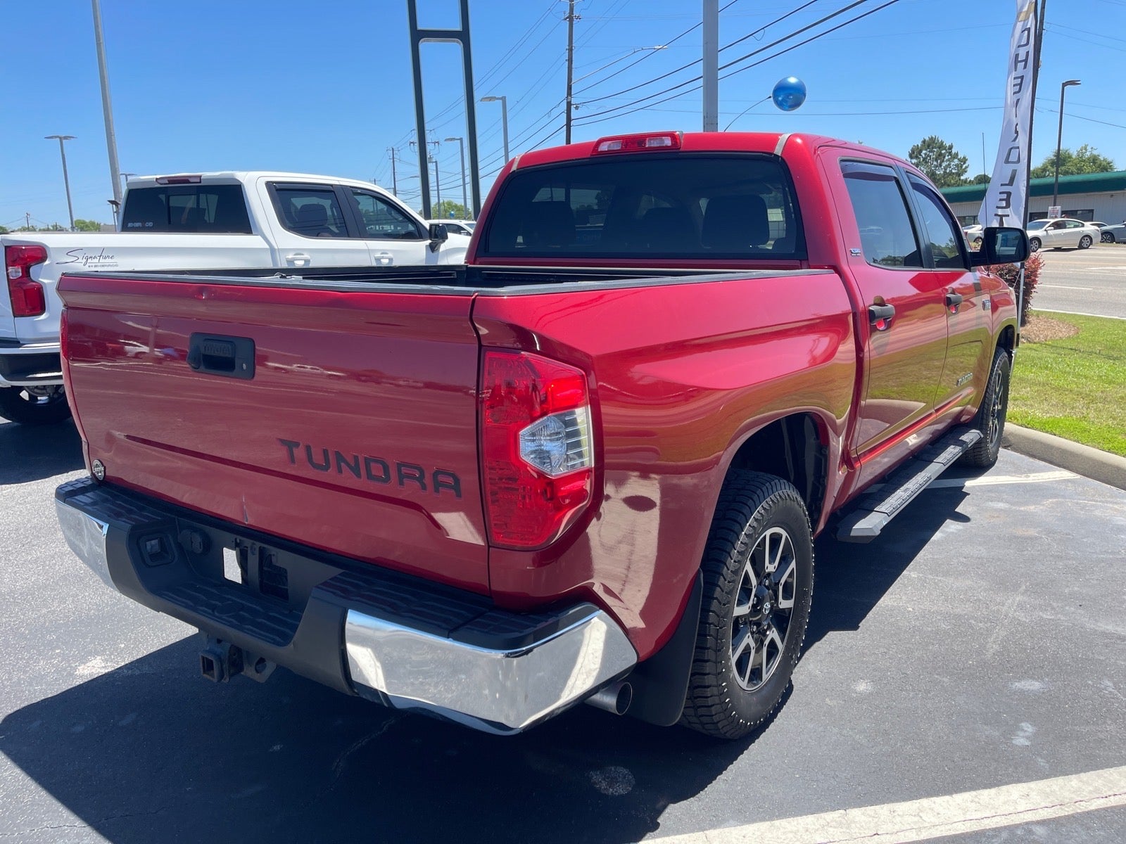 2017 Toyota Tundra 2WD SR5